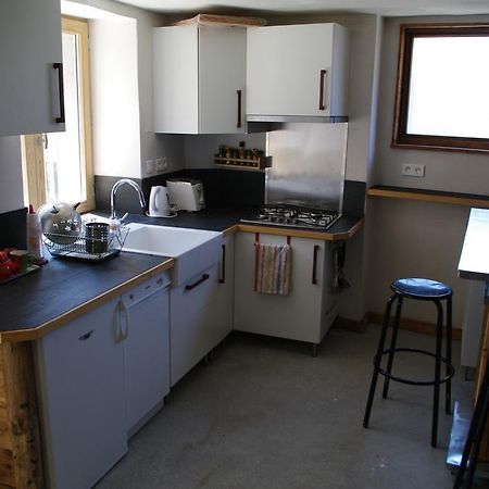 Appartement Dans Chalet De Montagne Bozel Oda fotoğraf