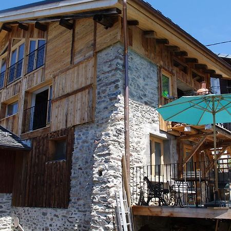 Appartement Dans Chalet De Montagne Bozel Oda fotoğraf