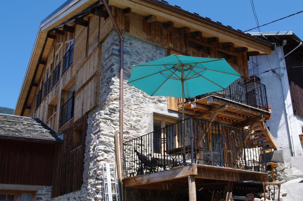 Appartement Dans Chalet De Montagne Bozel Oda fotoğraf