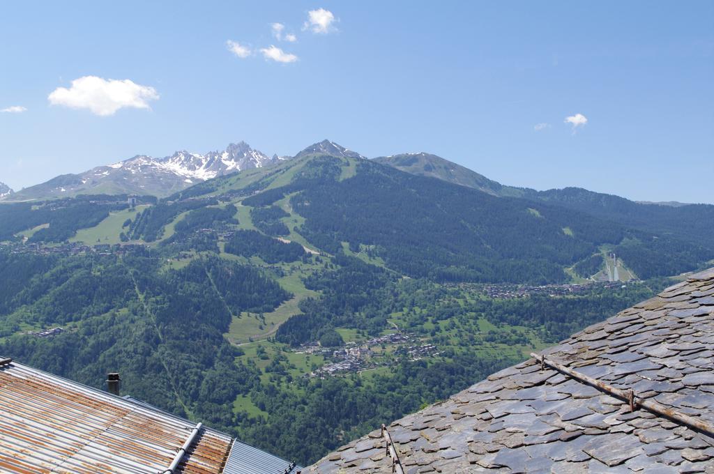 Appartement Dans Chalet De Montagne Bozel Oda fotoğraf
